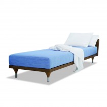 Tao Chaise 1
